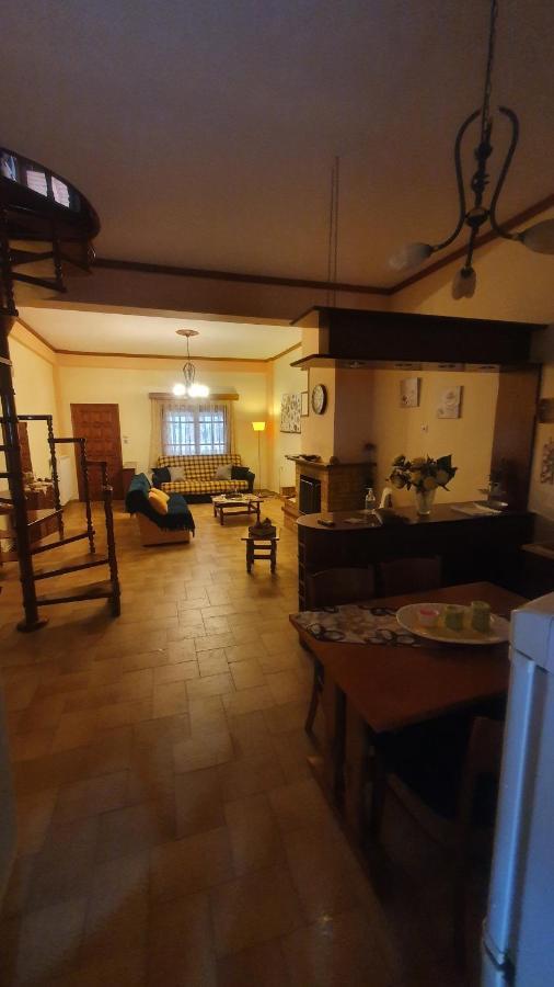 Adorable 2 Floors Two Bedroom Vacation Maisonette Nea Poteidaia Exterior photo